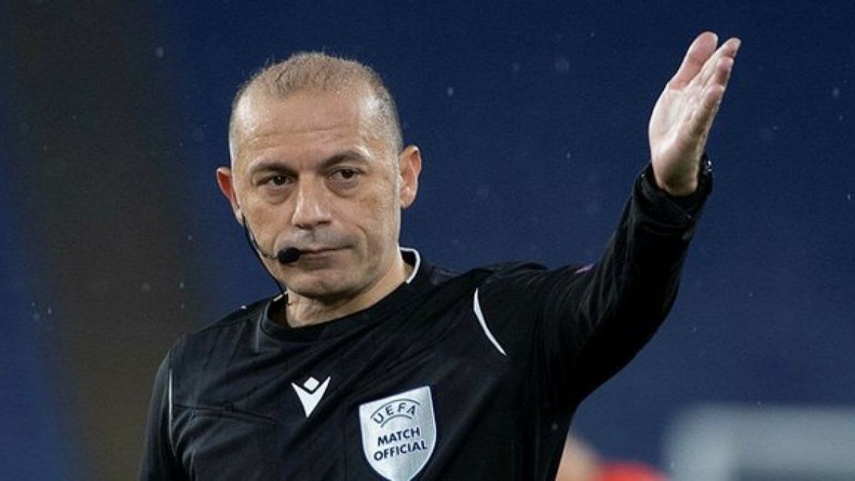 Cüneyt Çakır'a UEFA'dan görev