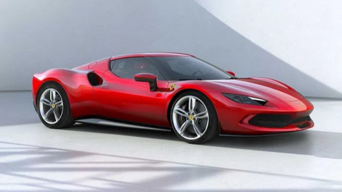 830 beygirlik Ferrari 296 GTB, hibrit motoruyla tanıtıldı
