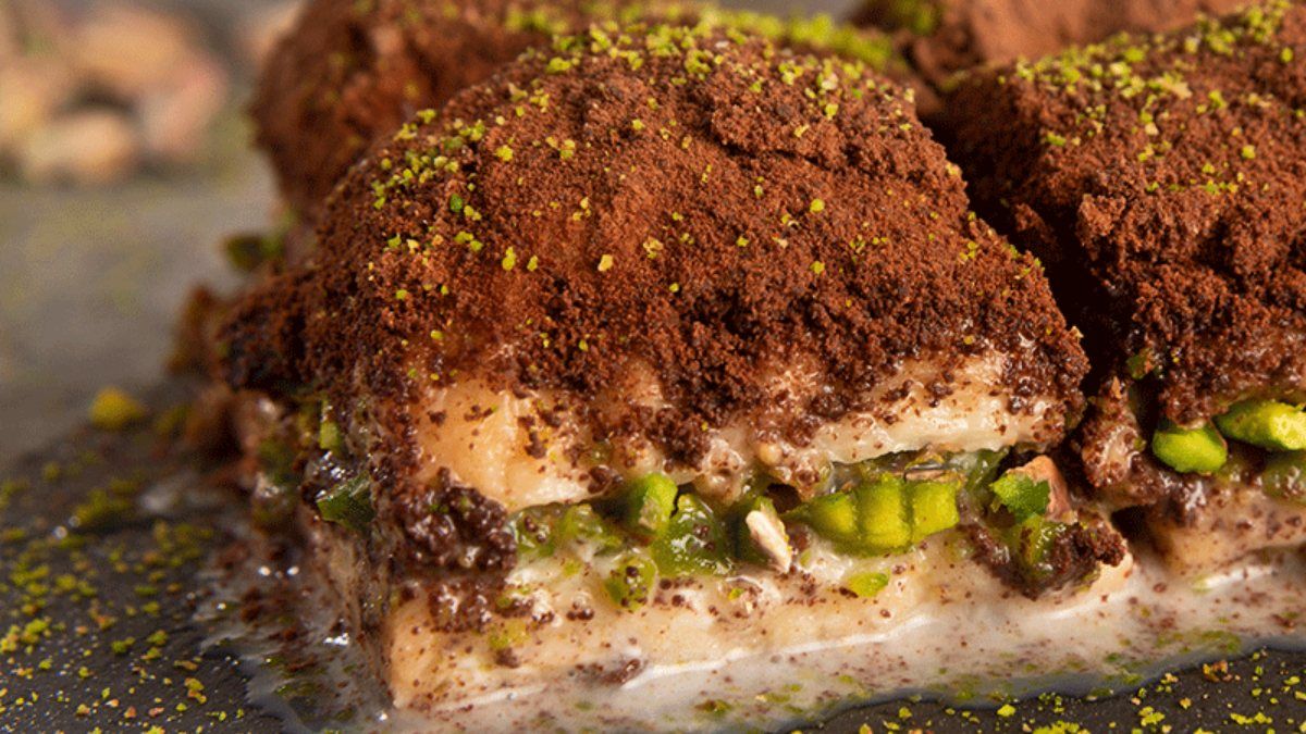 Yılın tatlısı: Soğuk sütlü baklava tarifi