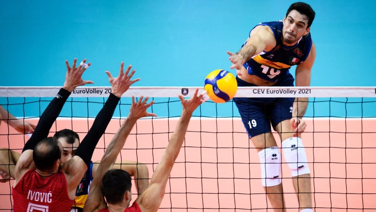 Voleybol maçları tam kapasite seyircili oynanacak