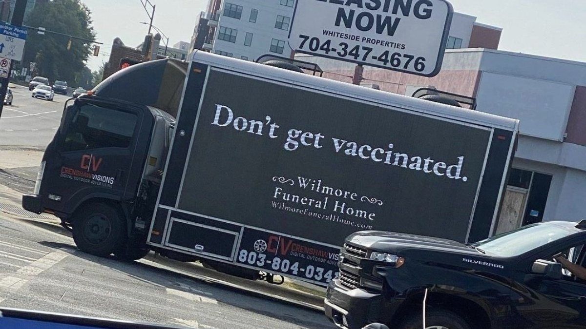 ABD'de aşı temalı ironik reklam