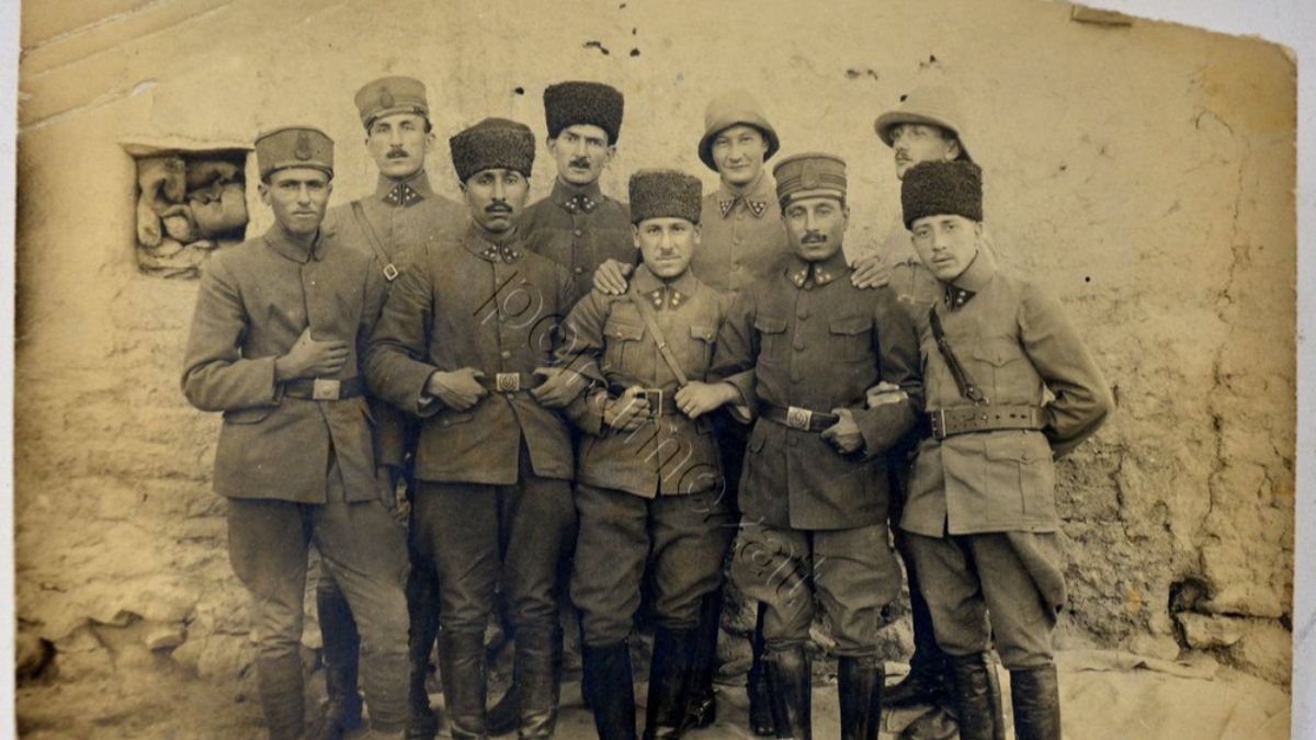 Vakanüvis yazdı: Kalpağın mazisi