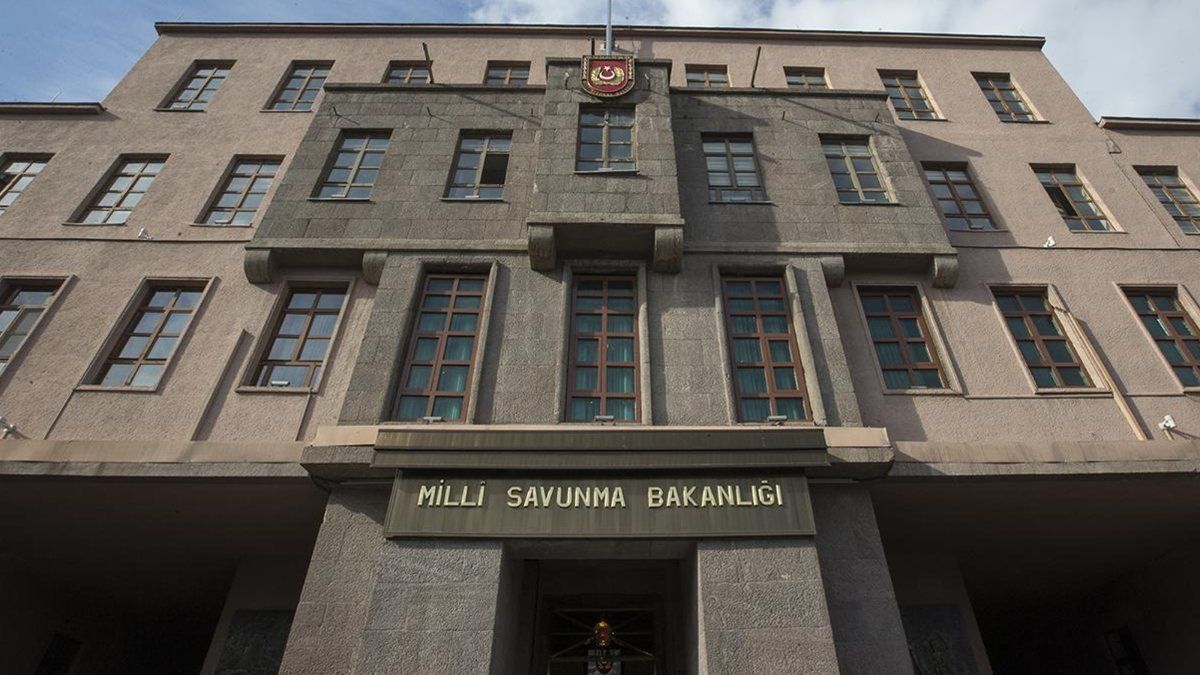 MSB: Yunanistan'a sahada gerekli karşılık veriliyor