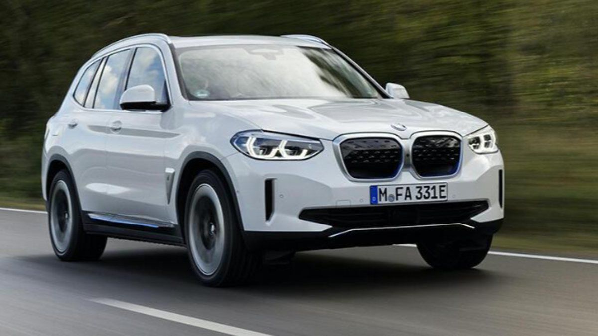 BMW’nin araç teslimatları çip krizi nedeniyle düştü