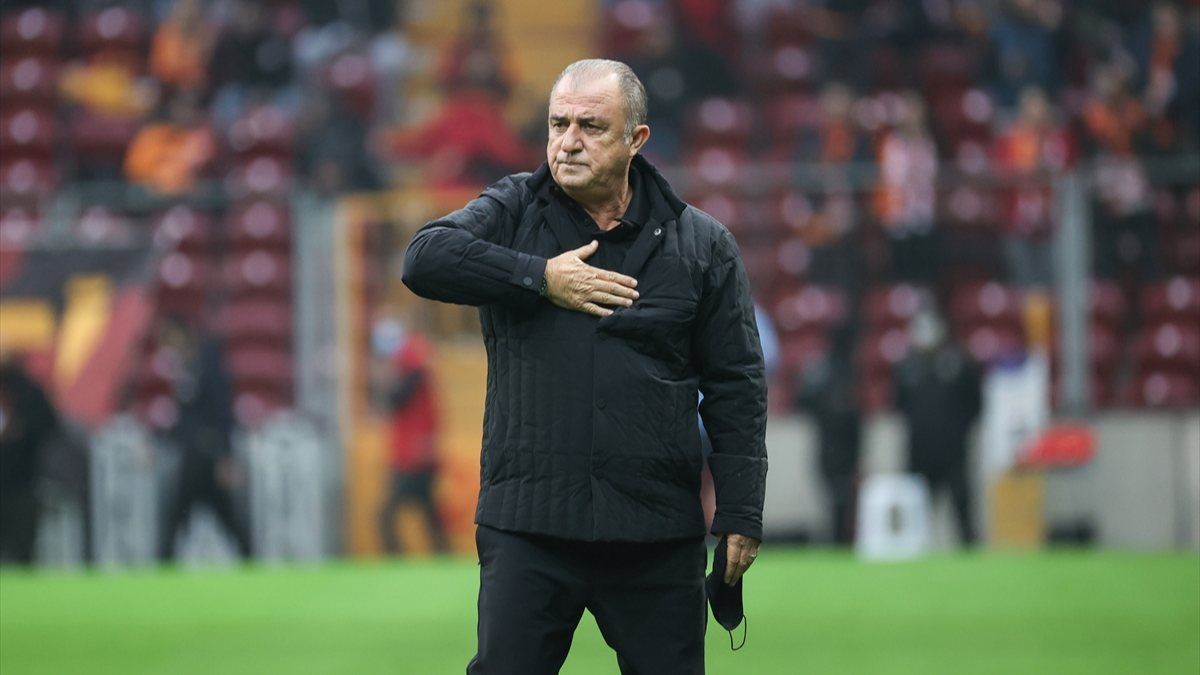 Fatih Terim: Oyun ilk yarıda kopmalıydı