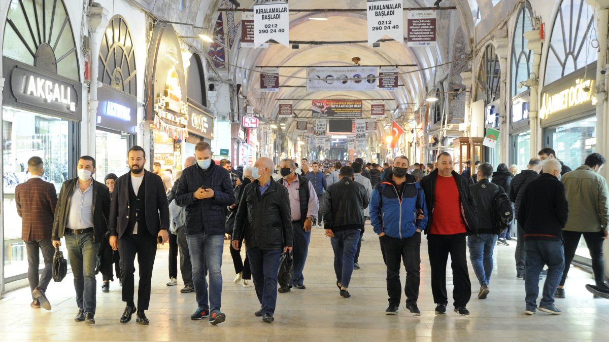 Yükselen altın fiyatları Kapalıçarşı'yı hareketlendirdi