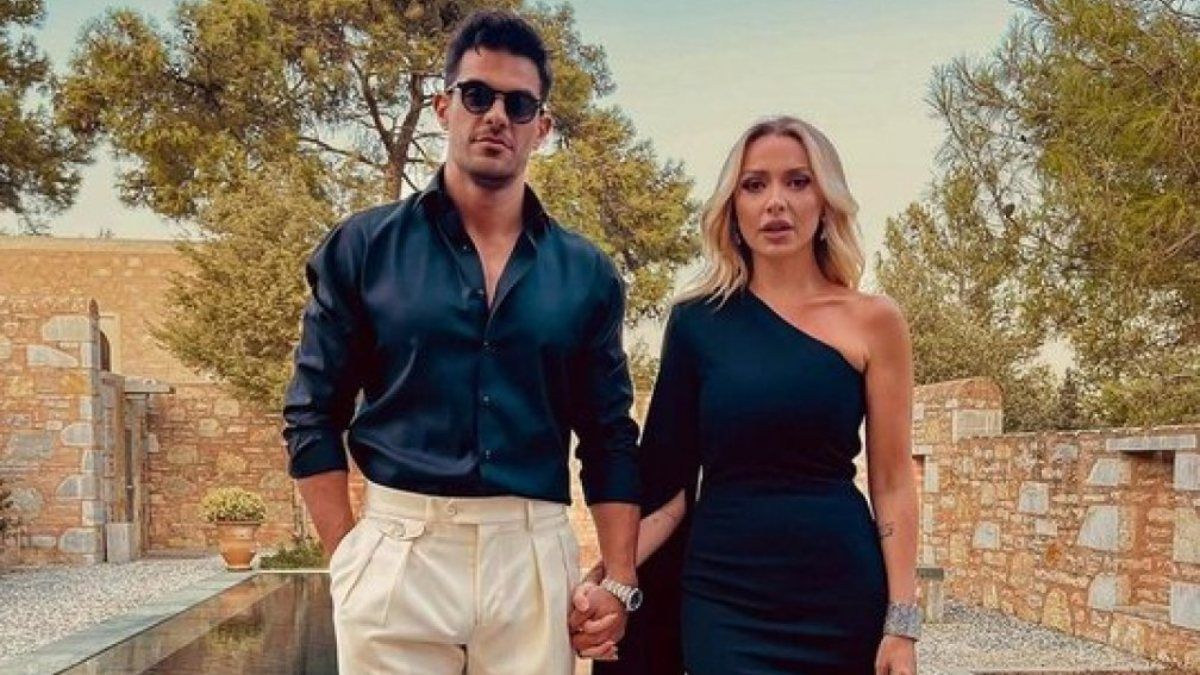 Hadise sevgilisi Mehmet Dinçerler'in annesiyle yemek yedi