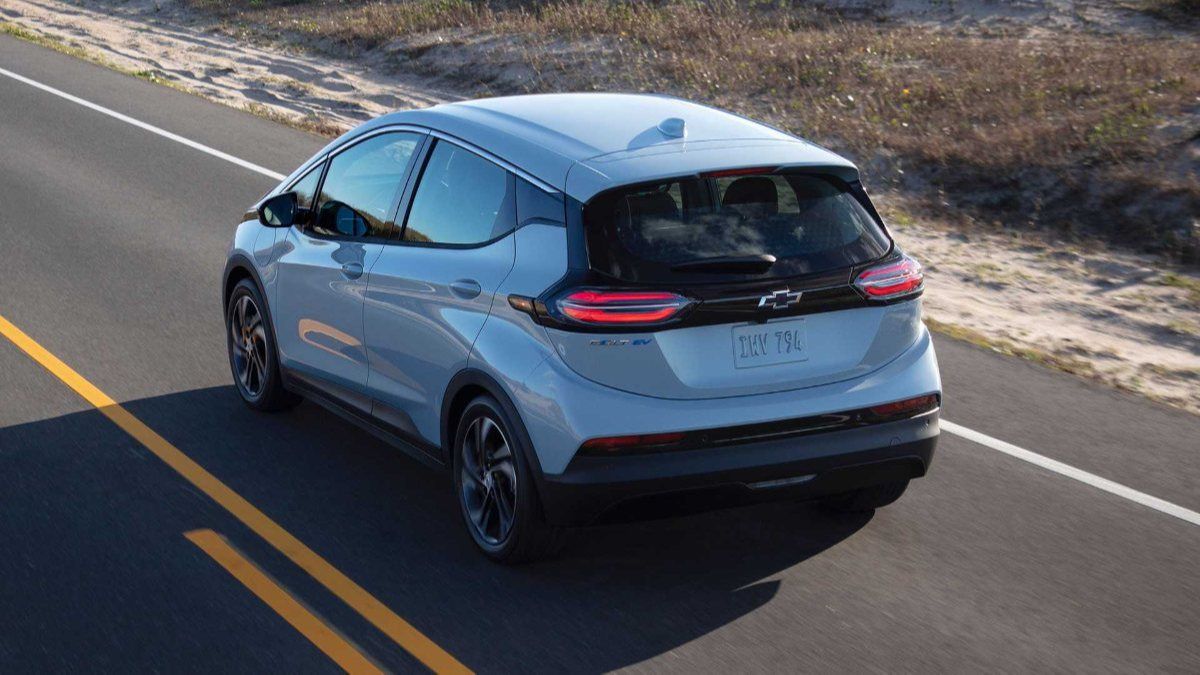 Yangınlarla boğuşan Chevrolet Bolt, yeniden üretilecek