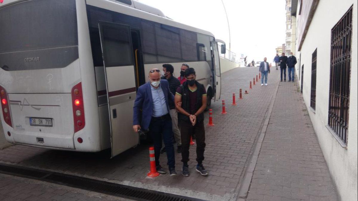 Kayseri'de DEAŞ'lılara yardım eden 7 kişi sınır dışı edilecek