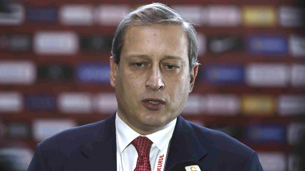 Burak Elmas: Yeni bir futbol sistemi kuracağız