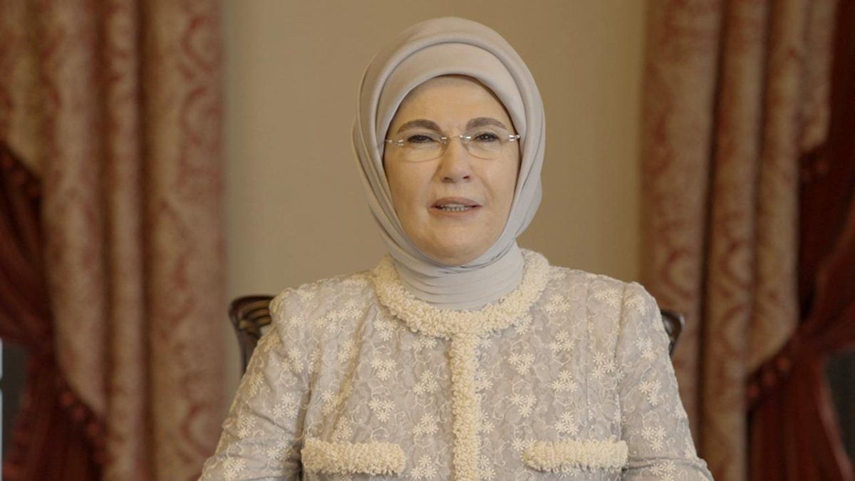 Emine Erdoğan'dan 24 Kasım mesajı