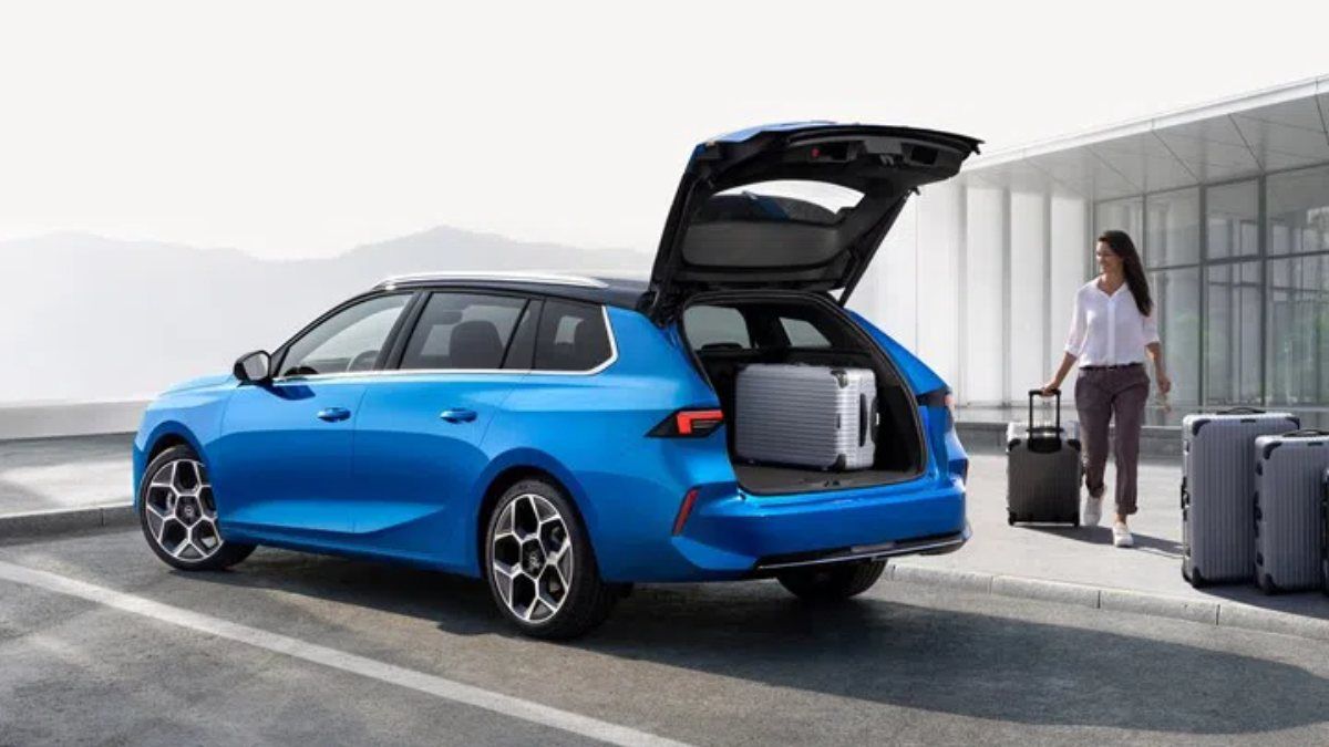 2022 Opel Astra Sports Tourer tanıtıldı