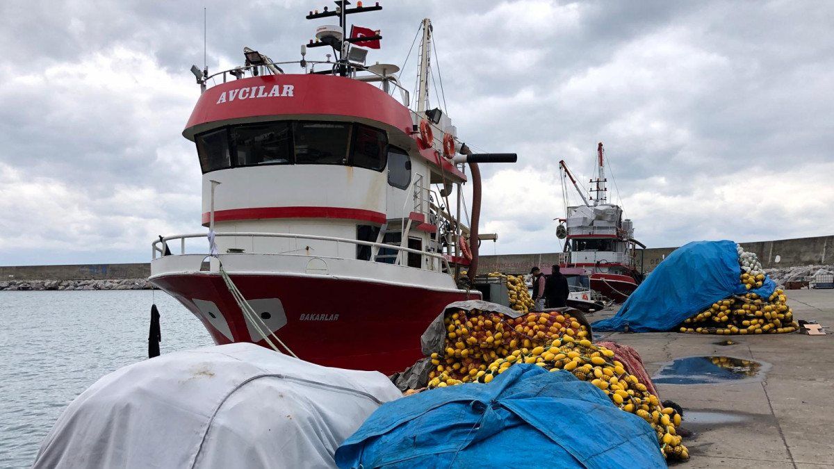 Zonguldak'ta balıkçılar sezonu erken kapattı