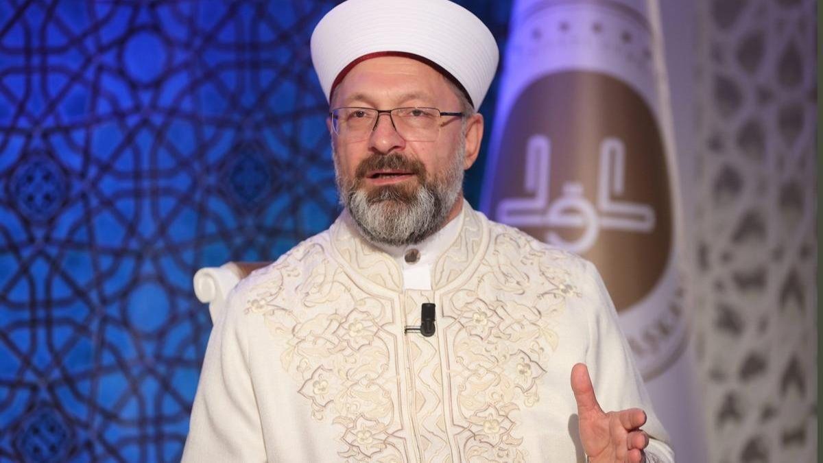 Ali Erbaş: Korkumuzdan yeni araba alamıyoruz