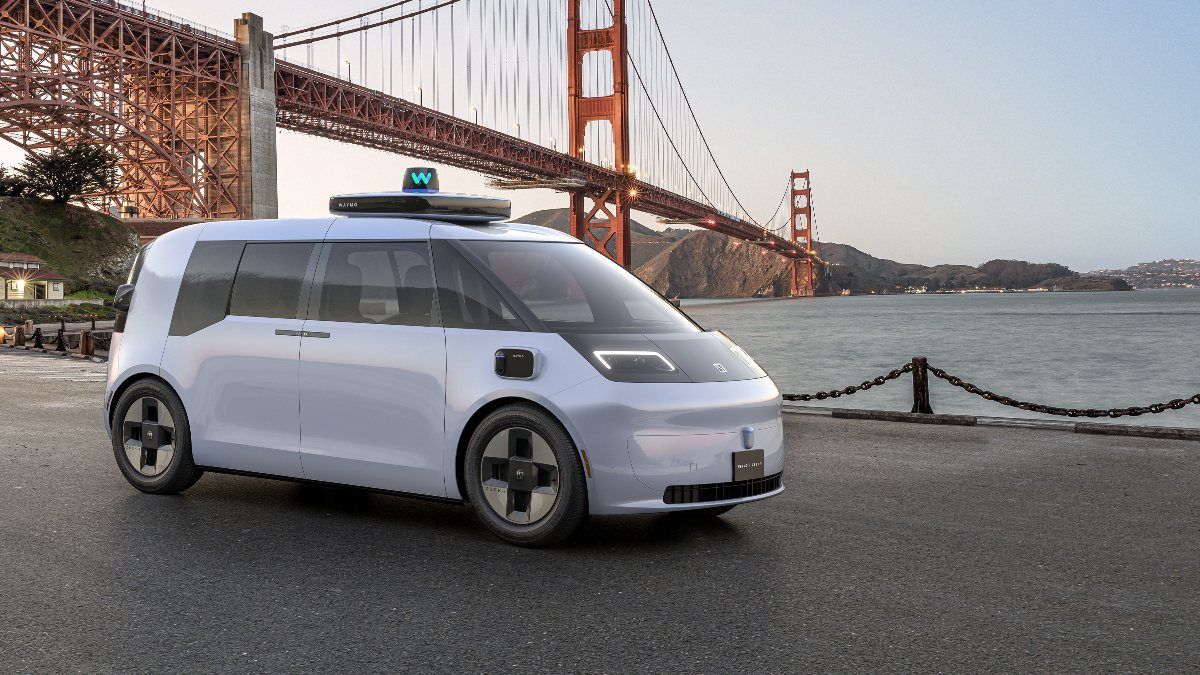 Waymo ve Geely'den direksiyonsuz ve pedalsız elektrikli araç
