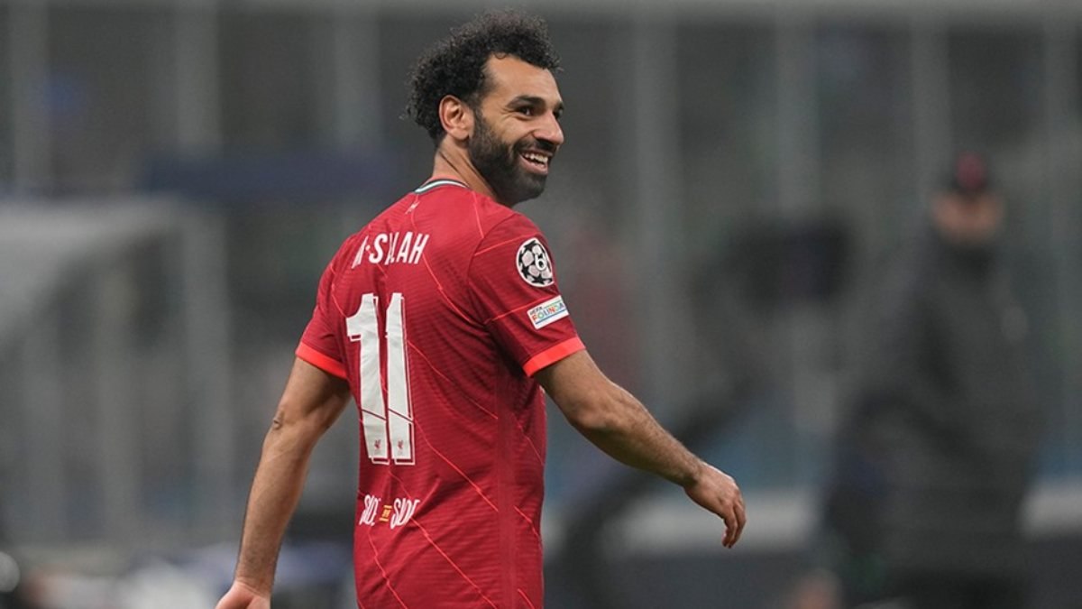 Mohamed Salah, İngiltere'de yılın futbolcusu seçildi