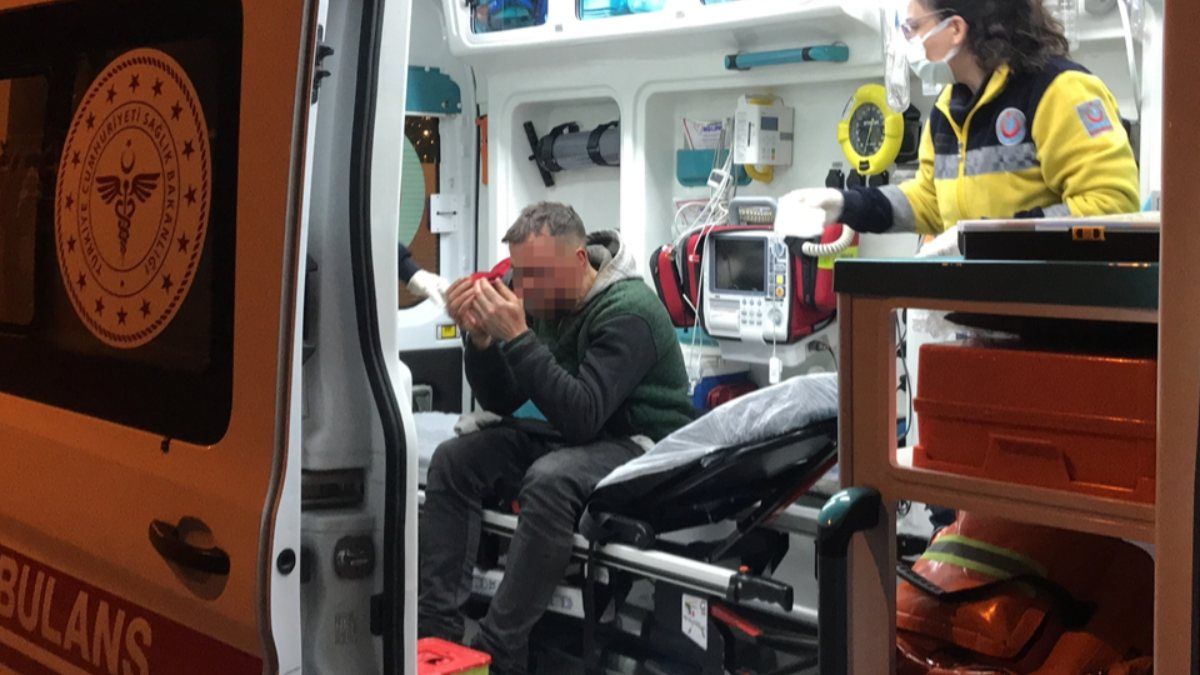 Adana'da hırsız sanılan kişi bıçaklandı