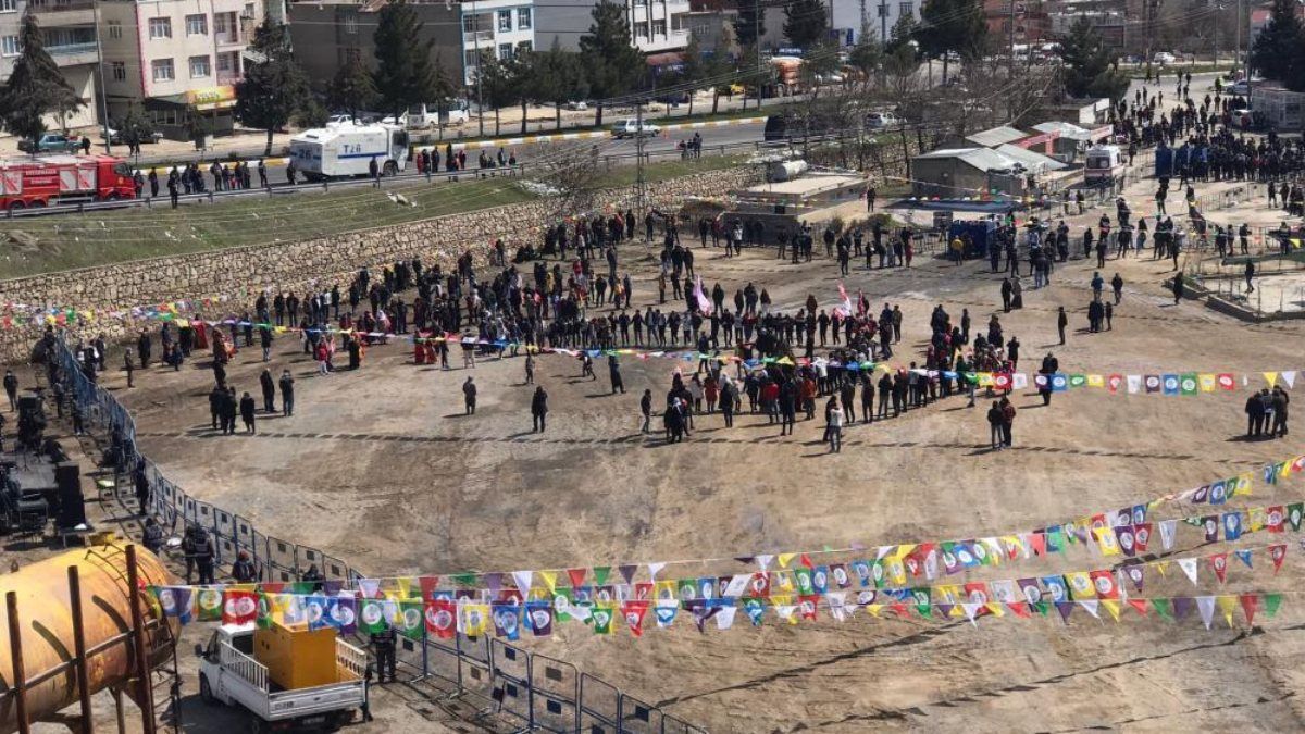 HDP, Diyarbakır'ın ilçelerinde katılım az olunca Nevruz kutlamalarını iptal etti