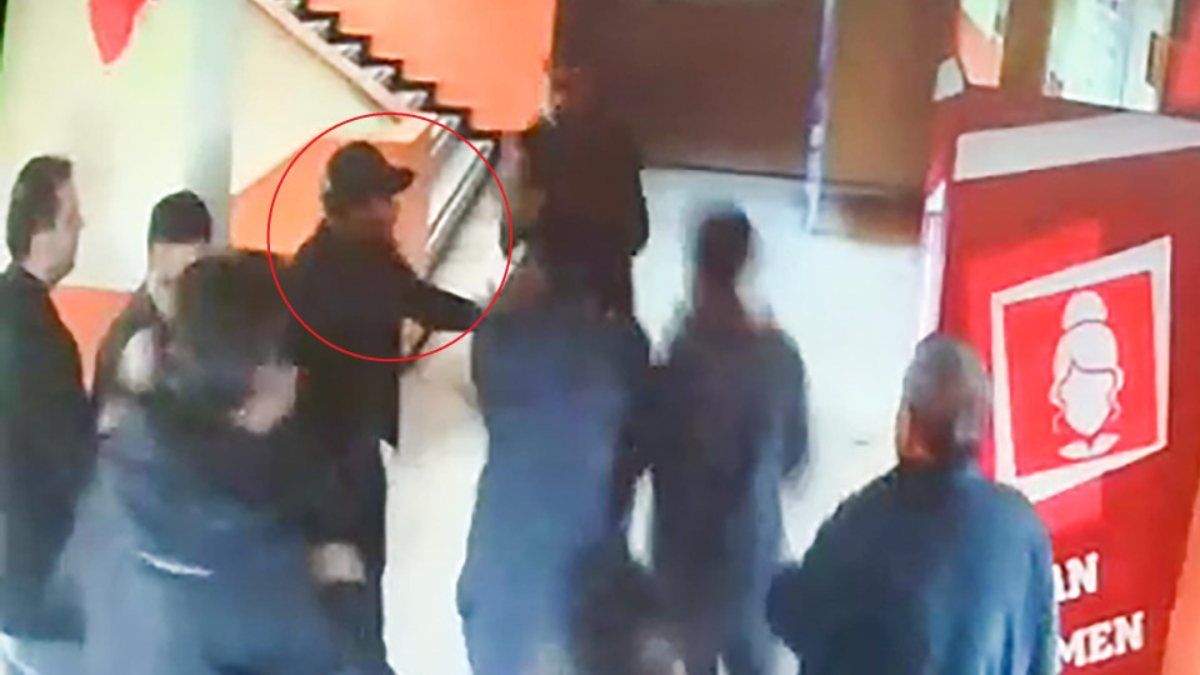 Erzurum'da okula gelen veli, müdüre saldırdı