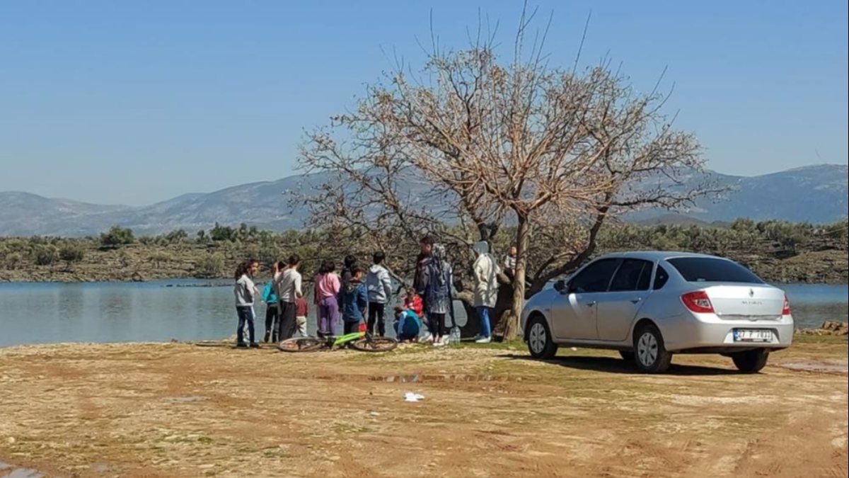 Hatay Haydarlar Gölü piknikçilerin gözdesi oldu