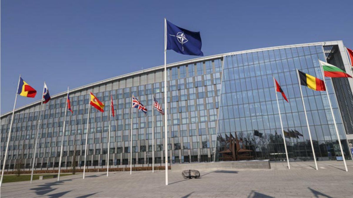 NATO ülkelerinin savunma harcamaları, tahmini olarak 1,17 trilyon dolar olarak açıklandı