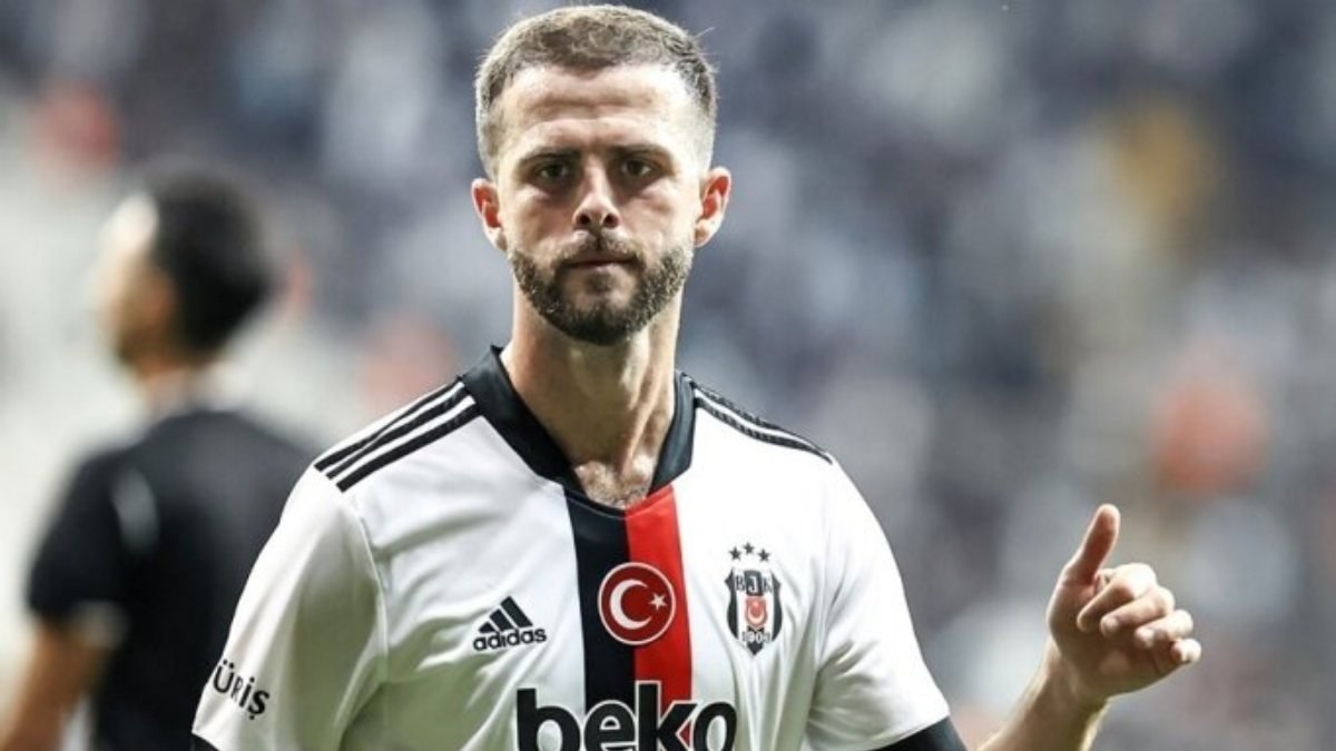 Miralem Pjanic hasta hasta Juventus'un maçını izledi