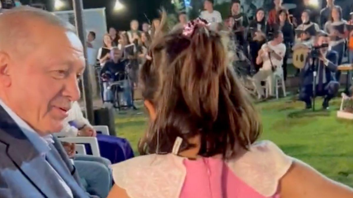 Cumhurbaşkanı Erdoğan'la Vanlı çocuğun duygusal anları