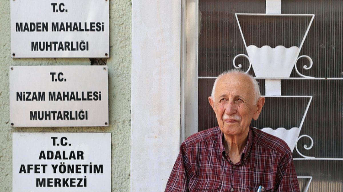 İstanbul'daki en yaşlı muhtar 95 yaşında görevine devam ediyor