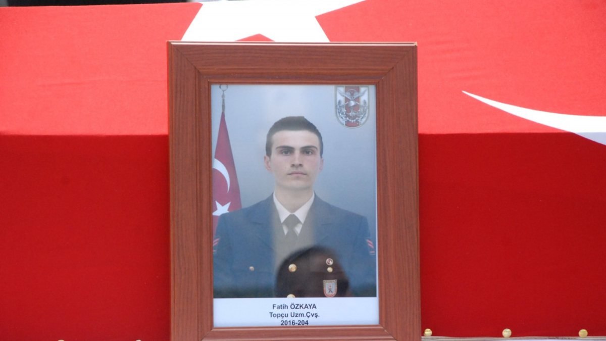 Kıbrıs'ta şehit olan Uzman Çavuş Fatih Özkaya, Bartın'da toprağa verildi