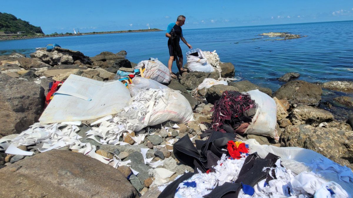 Giresun'da deniz kıyısındaki kirlilik görenleri üzüyor