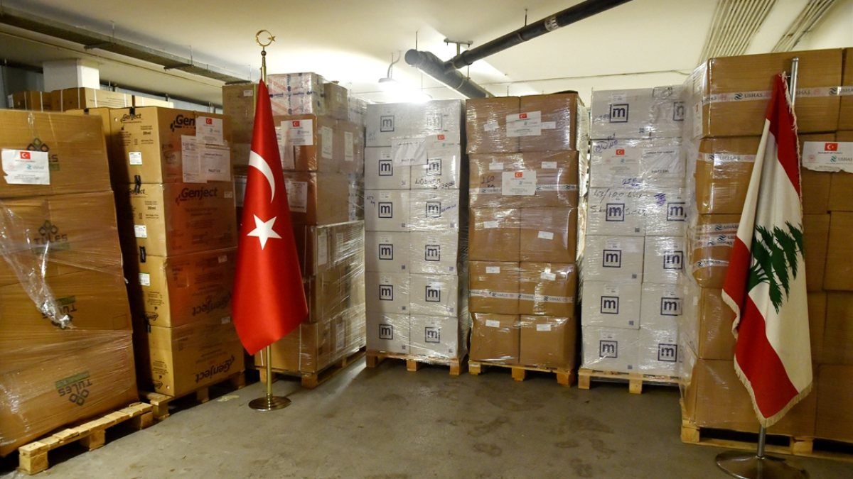 Lübnan, 90 tonluk tıbbi yardım nedeniyle Türkiye'ye teşekkür etti