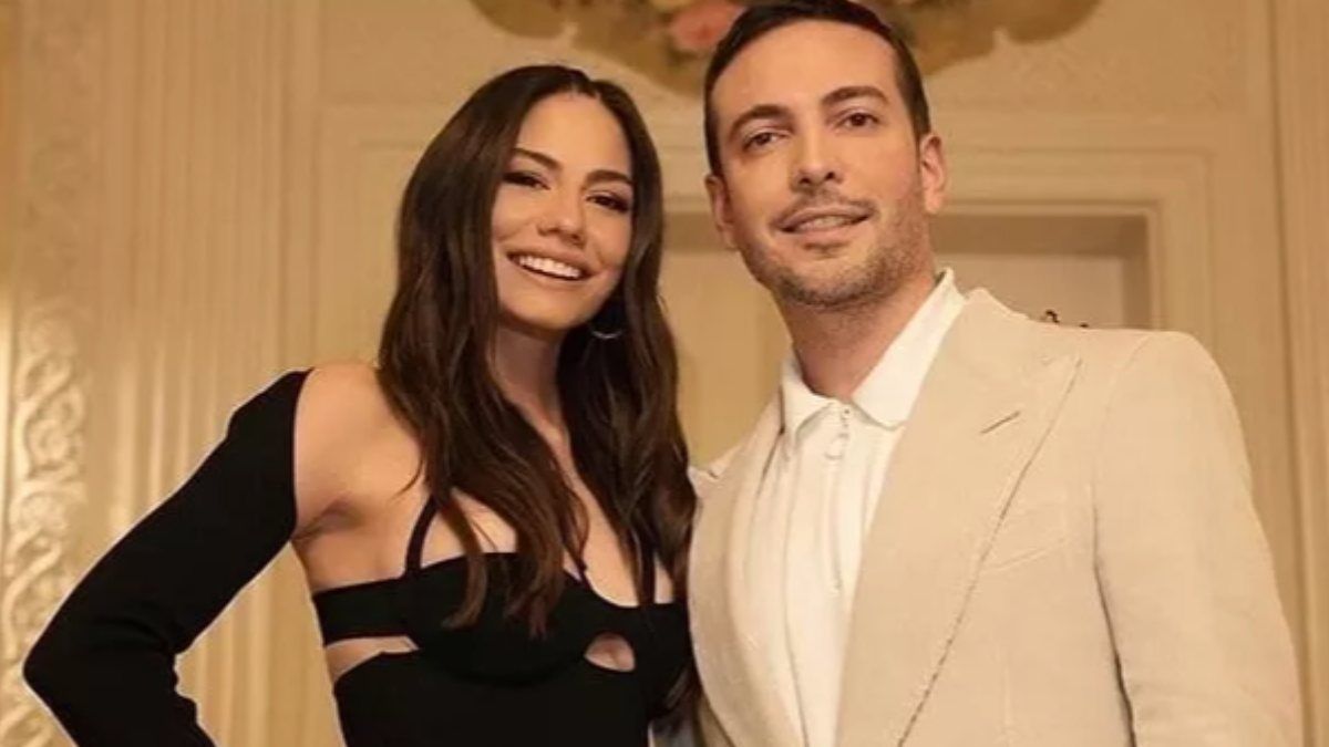 Demet Özdemir'in gelinliği tam bir hayal kırıklığı! 'Halı kaydırmaz mı o'