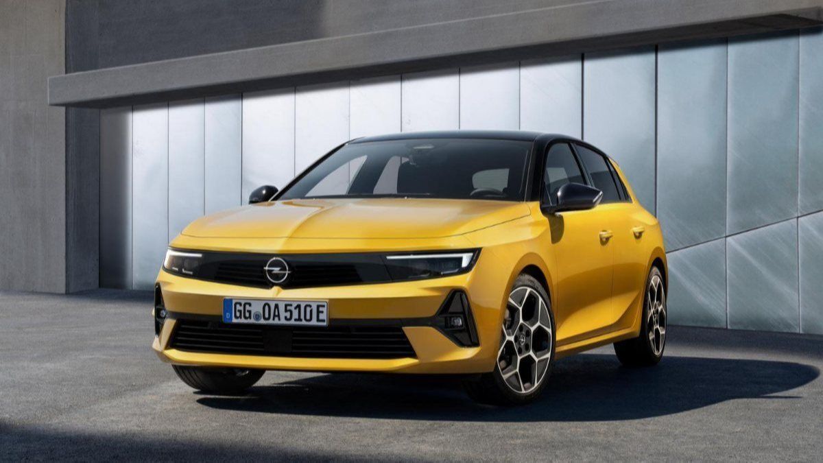 Yeni Opel Astra Türkiye'de: İşte fiyatı ve özellikleri