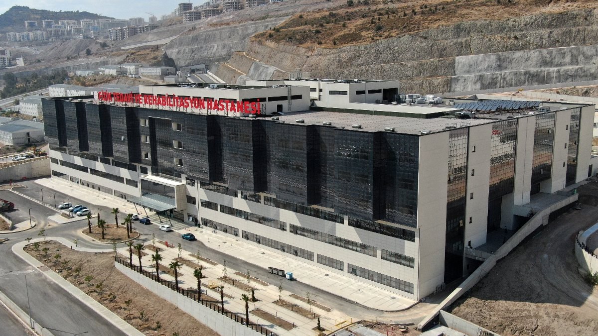 İzmir Şehir Hastanesi çalışmalarında sona yaklaşıldı