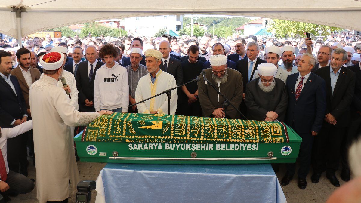 Şehit kaymakamın babası son yolculuğuna uğurlandı