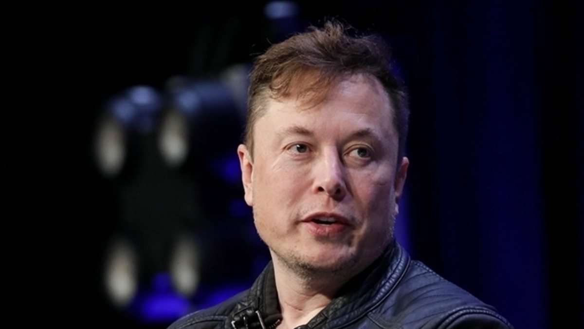 Elon Musk, ilk defa Forbes 400'ün en zengini oldu
