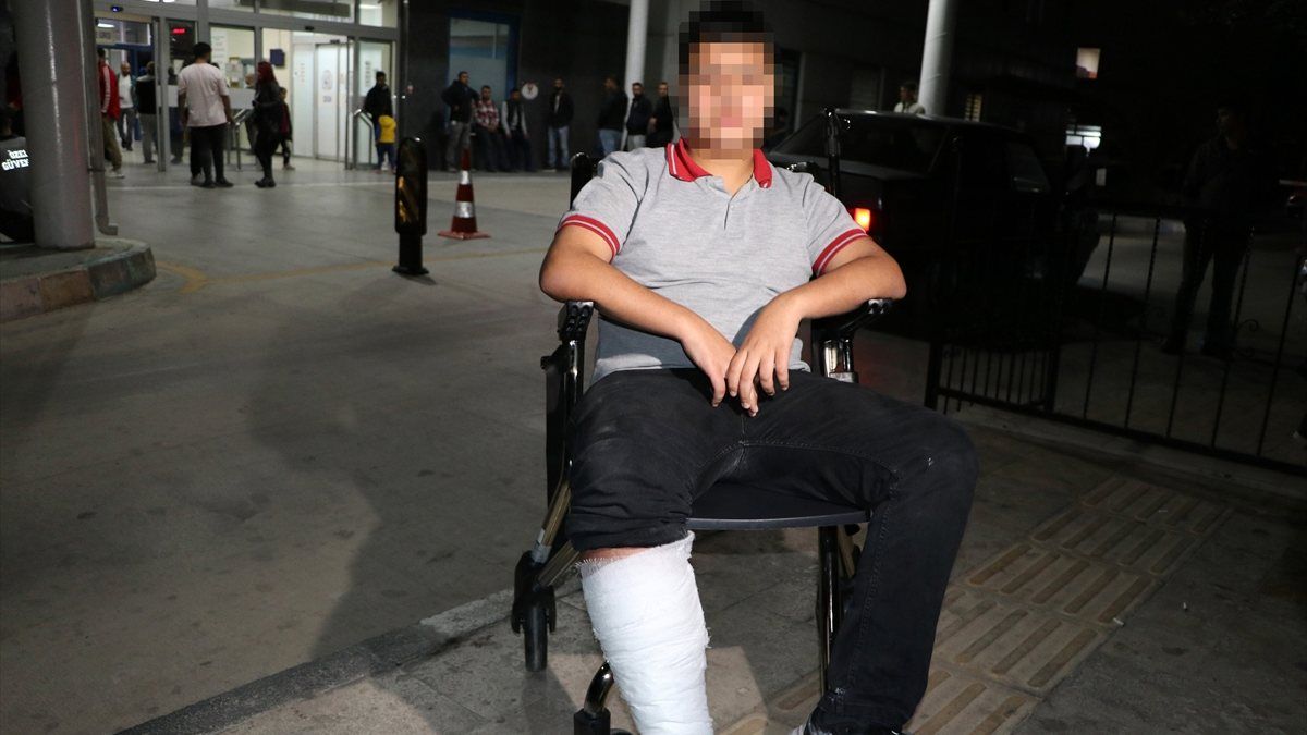 Manisa'da öğretmen, öğrencisini darbetti: Bacağında 2 kırık var