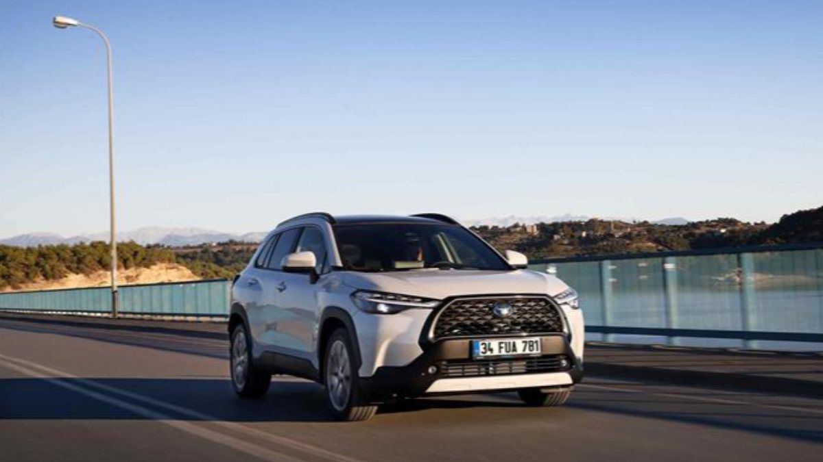 Toyota Corolla Cross Hybrid Türkiye'de: İşte fiyatı ve özellikleri