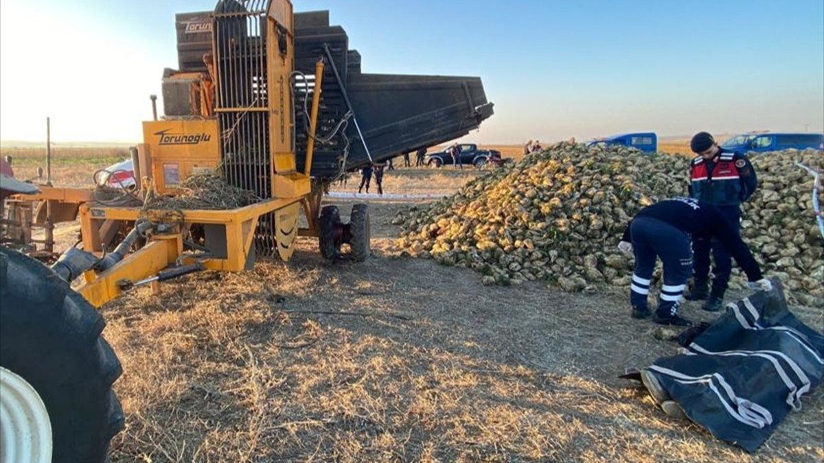 Aksaray'da pancar sökme makinesine sıkışan genç hayatını kaybetti