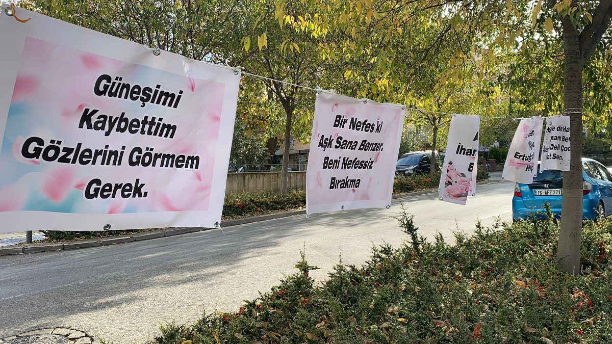 Bursa'da karısında özür dilemek için pankart astı 