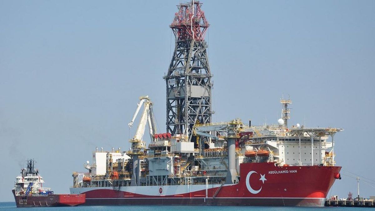 Abdülhamid Han gemisi, Akdeniz'de sondaja başladı