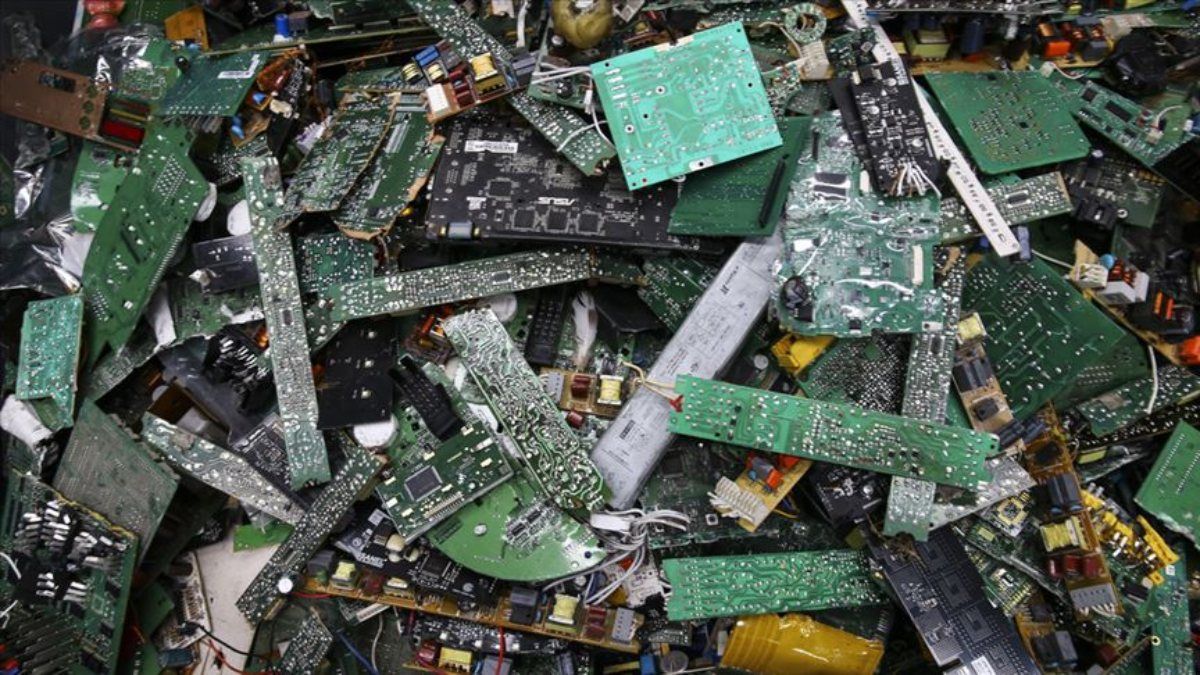 Elektrikli ve elektronik atıklara yeni düzenleme Resmi Gazete'de