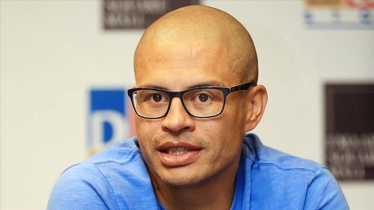 Alex de Souza'dan Fenerbahçe'yle ilgili paylaşım 