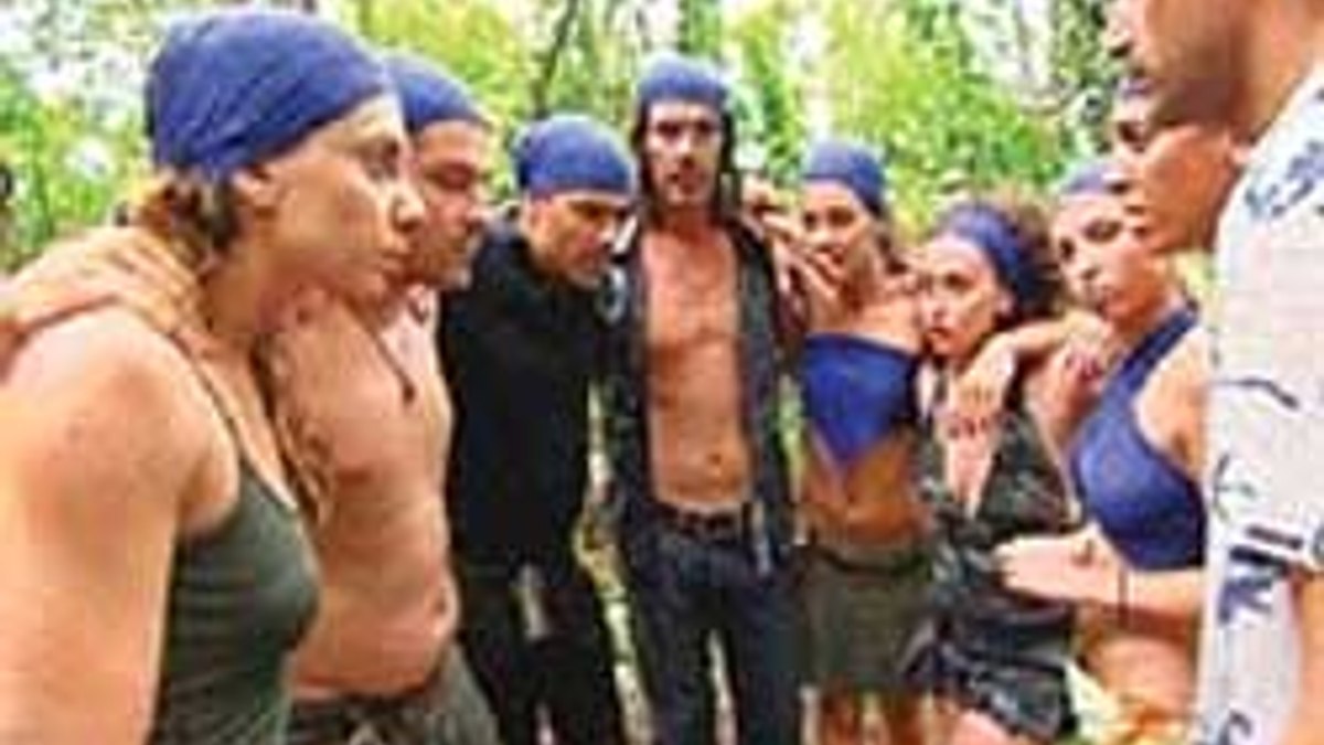 Survivor'dan 2 Yunan daha gitti