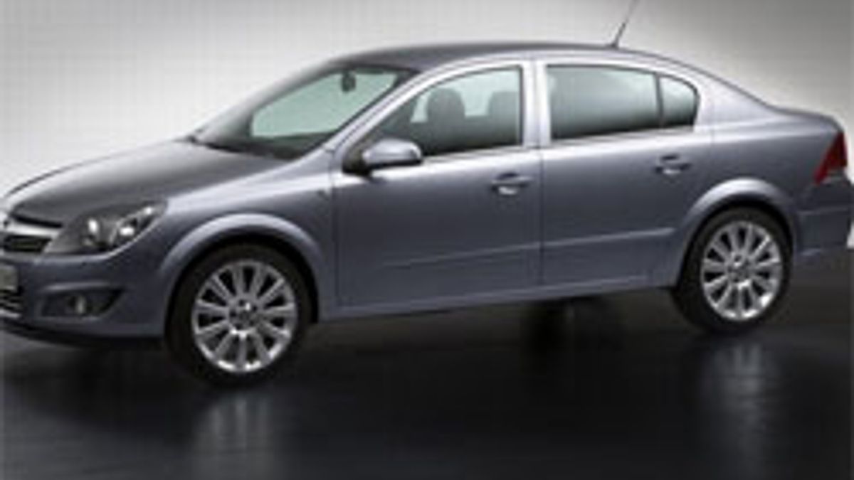 Opel Astra Sedan beklentilerinize uygun