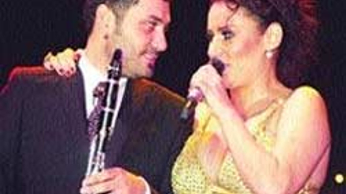 Nazire Deniz'le Hüsnü'ye büyü yaptı