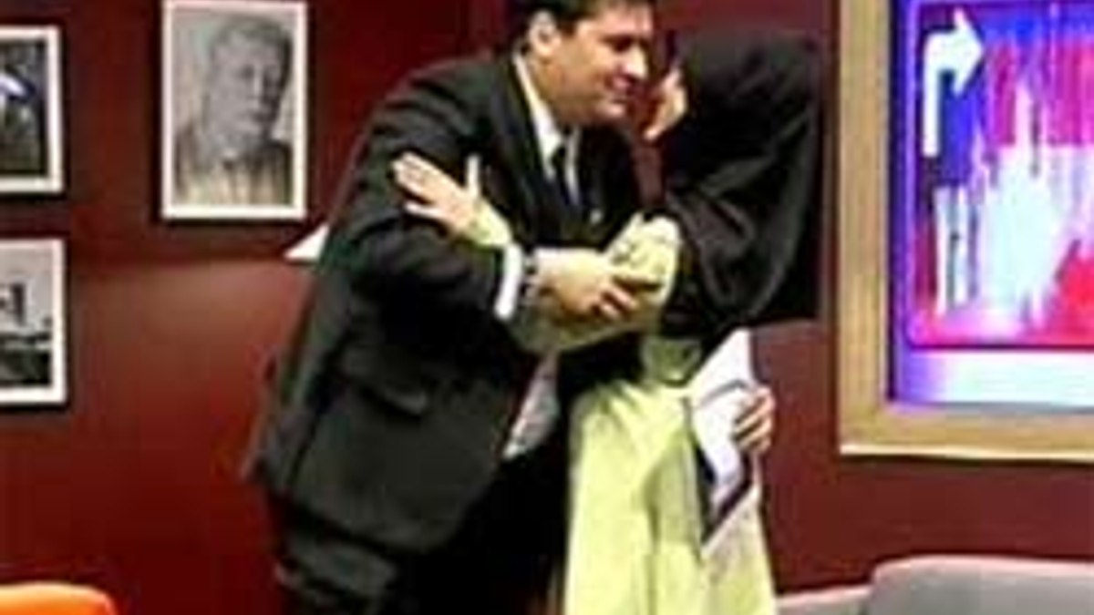 Ekranda seksi türbanlı tartışması