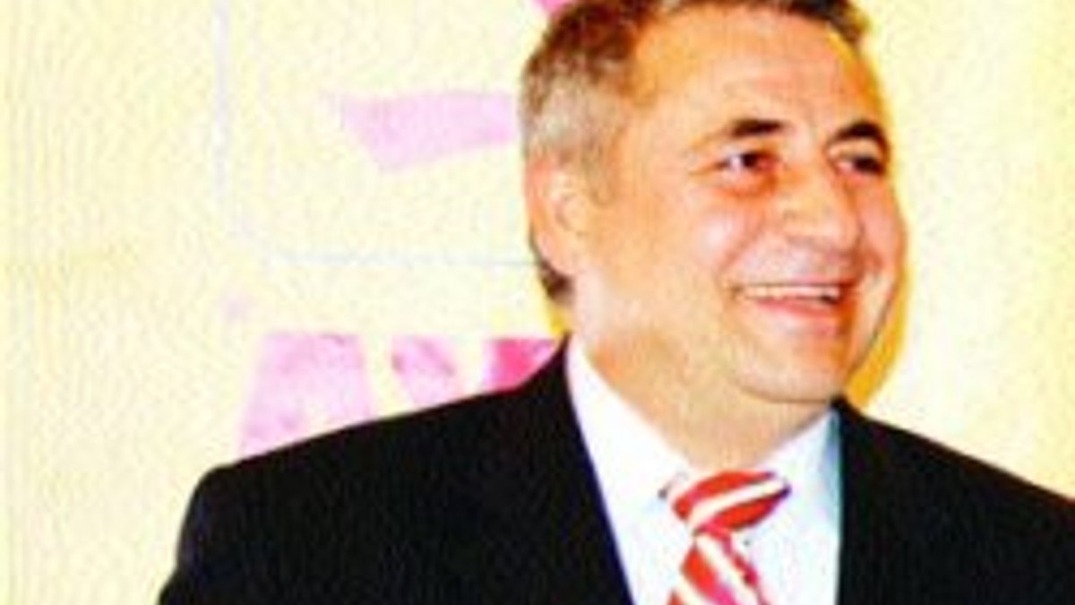 Ünlü işadamı intihar etti