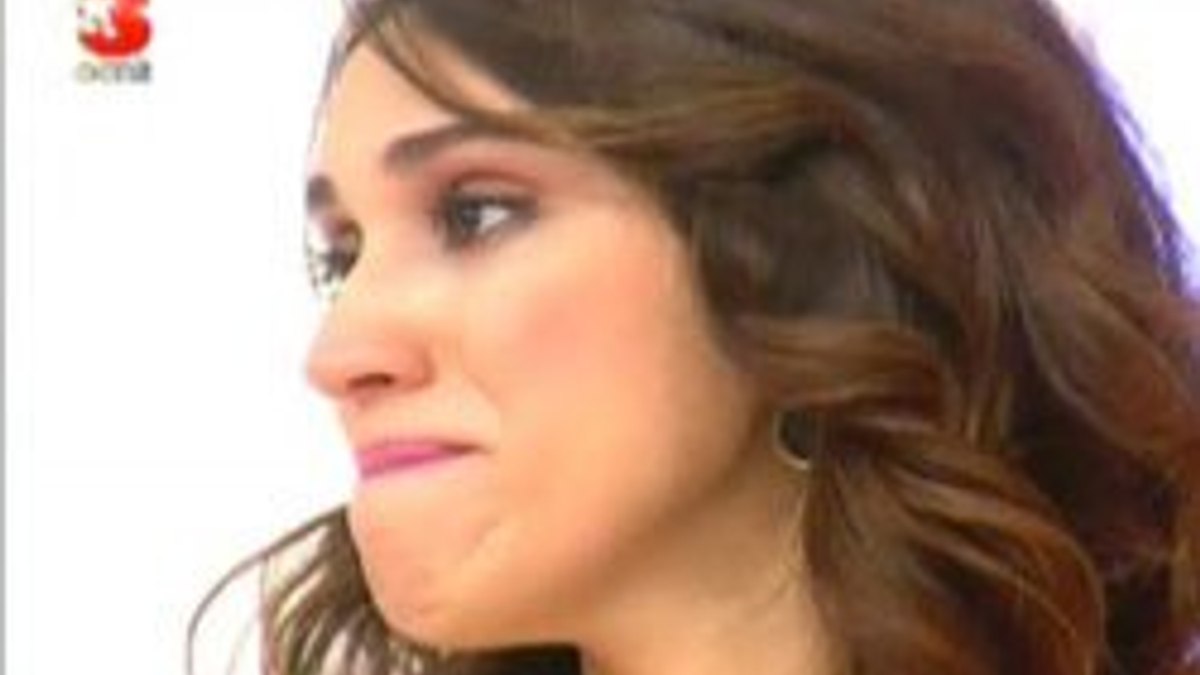 Zuhal Topal'la İzdivaç'ta tüm stüdyo ağladı Video İzle