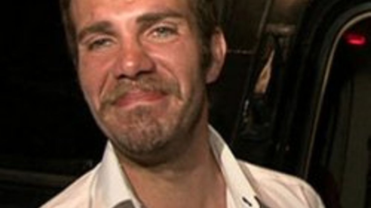 Tolga Karel'in gözyaşları